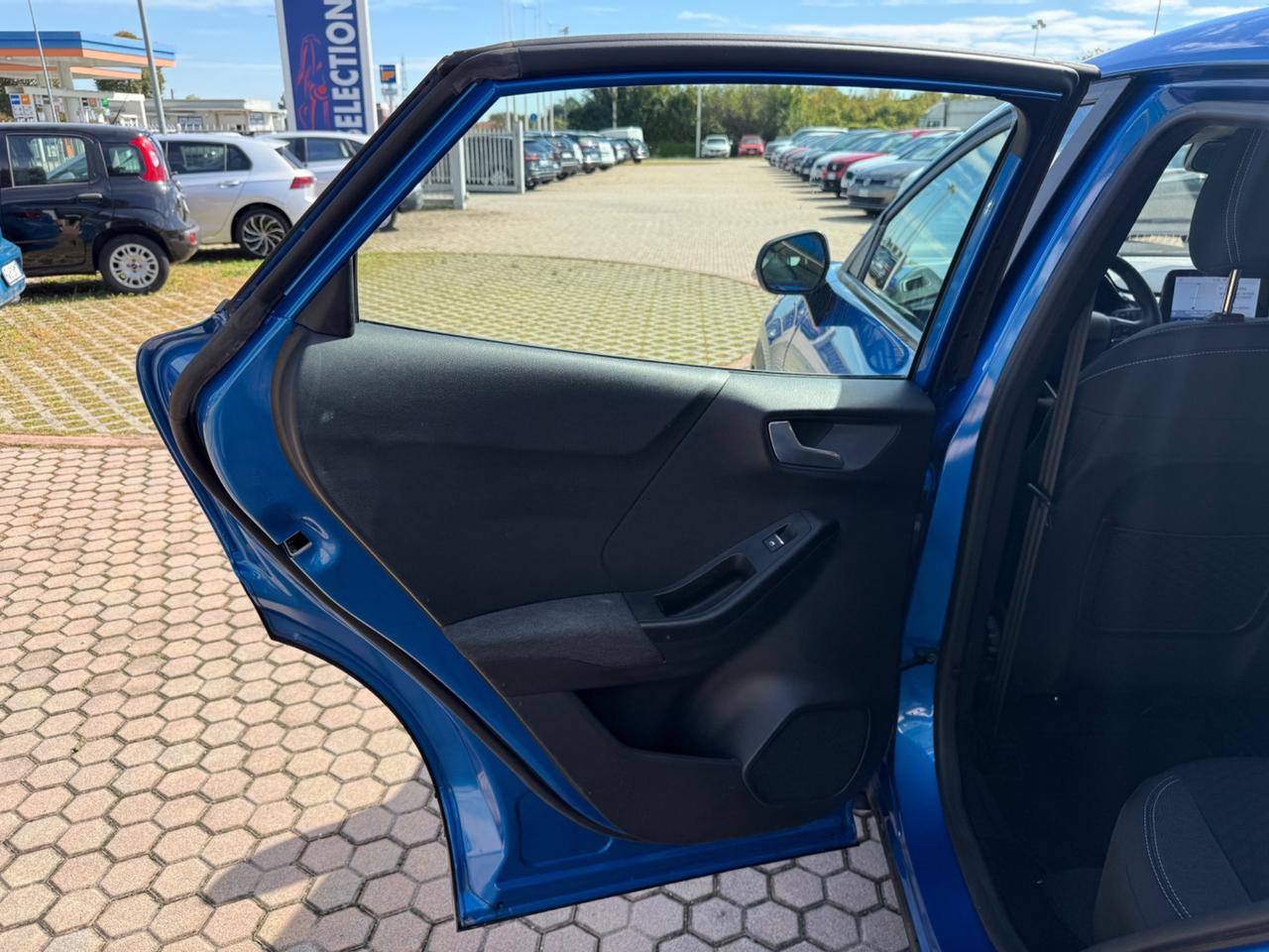 Ford Puma 1.0 EcoBoost Hybrid 125 CV S&S Titanium ok neopatentati