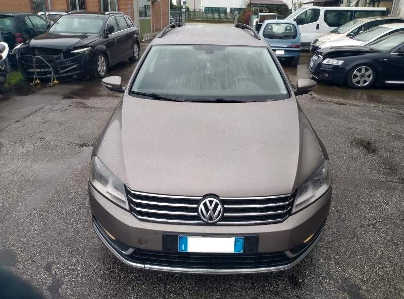 Volkswagen Passat Var. 1.4 TSI DSG Comfort. EcoFuel CON PROBLEMI AL CAMBIO!!!!!!