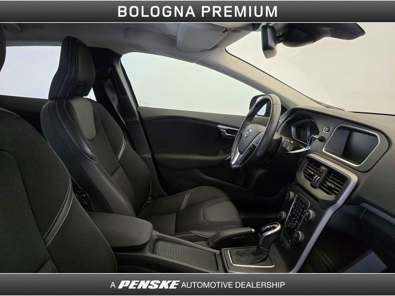 Volvo V40 D2 Geartronic Business Plus