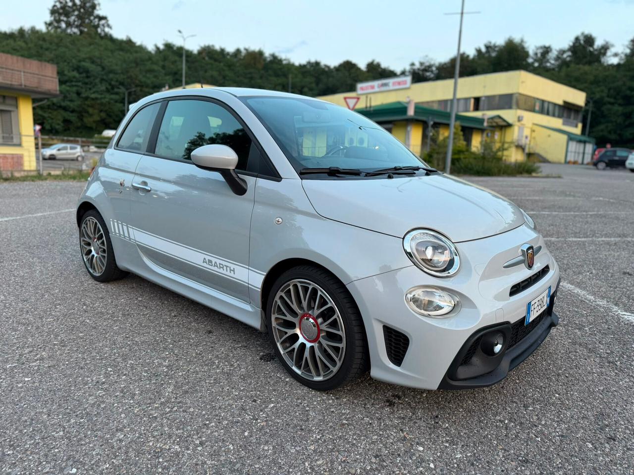 Abarth 595 1.4 Turbo T-Jet record monza