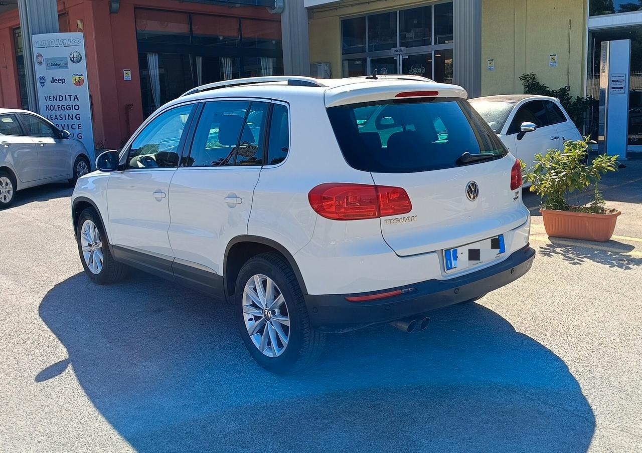 Volkswagen Tiguan 2.0 TDI 110 CV Sport & Style BlueMotion Technology