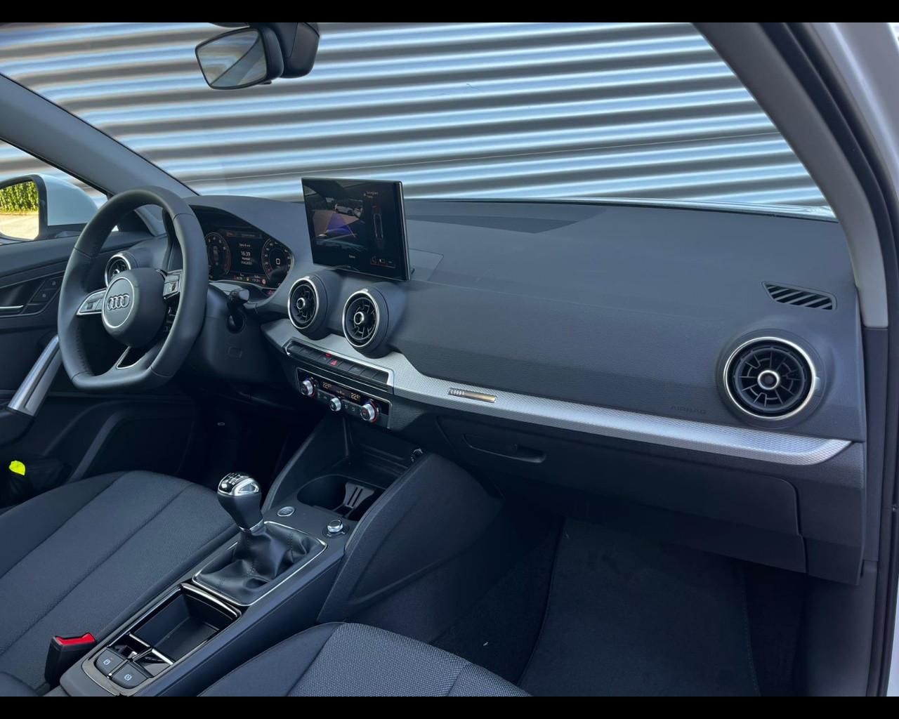 AUDI Q2 35 TFSI S LINE EDITION