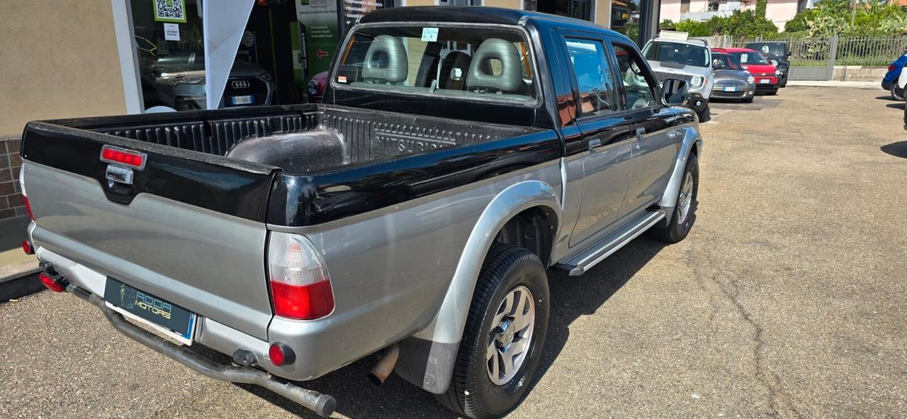 Mitsubishi L200 2.5 TDI 4WD Double Cab Pick-up GLS