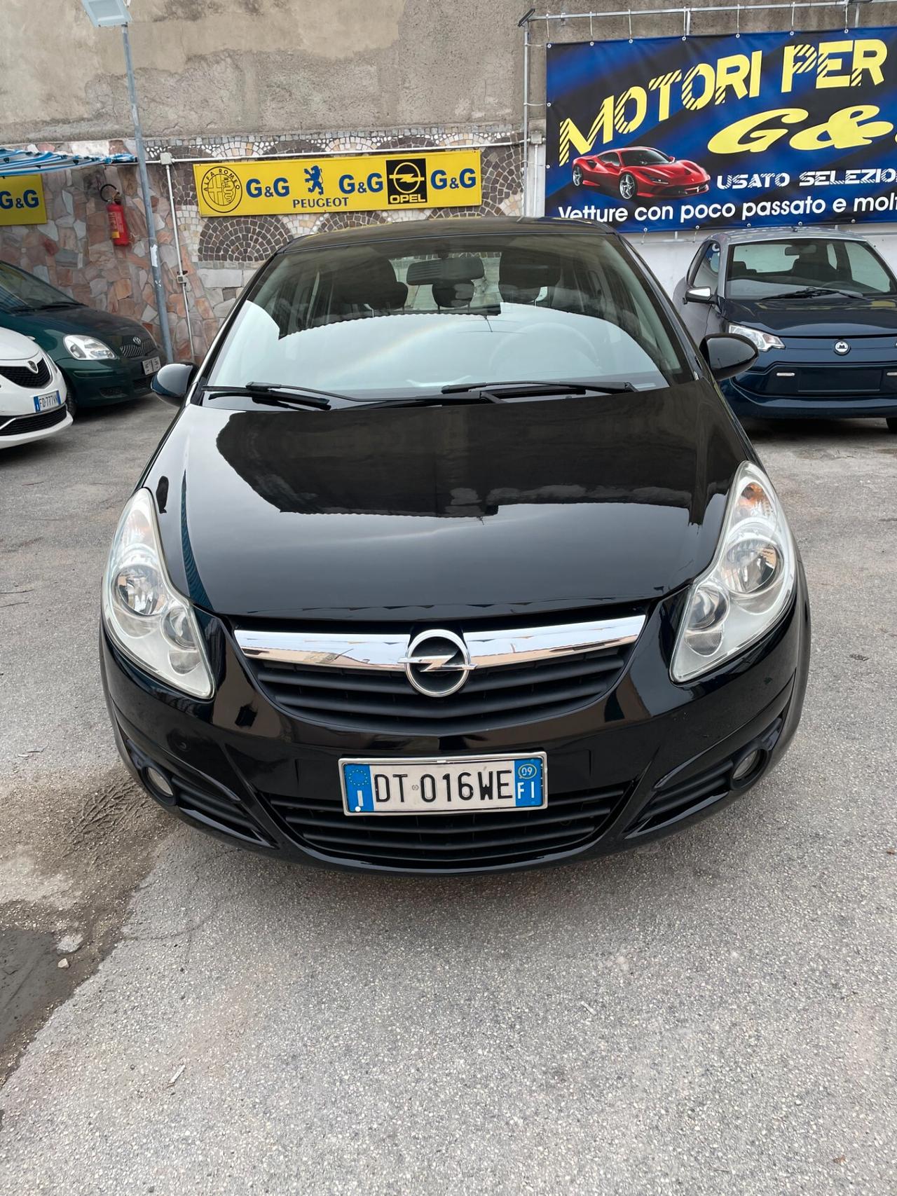 Opel Corsa 1.2 5 porte Enjoy
