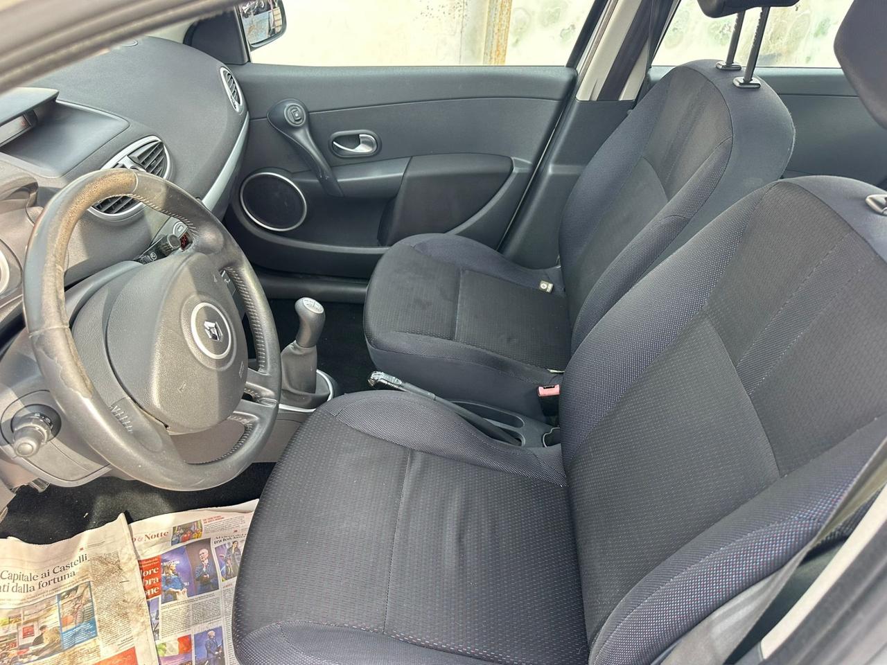 Renault Clio 1.6 benzina