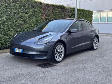 Tesla Model 3 RWD