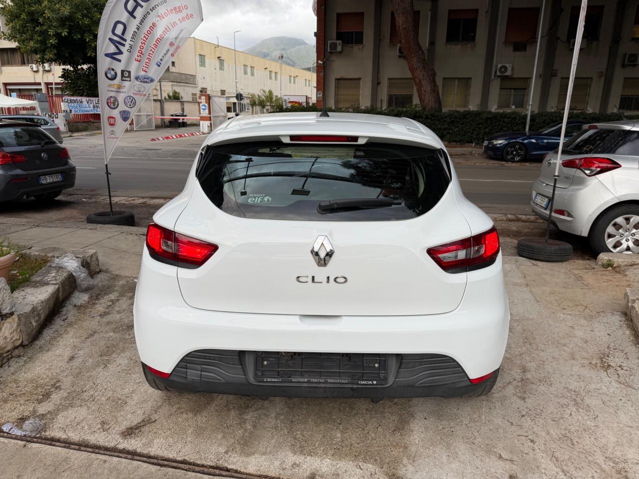 Renault Clio 1.2 75CV 5 porte Live