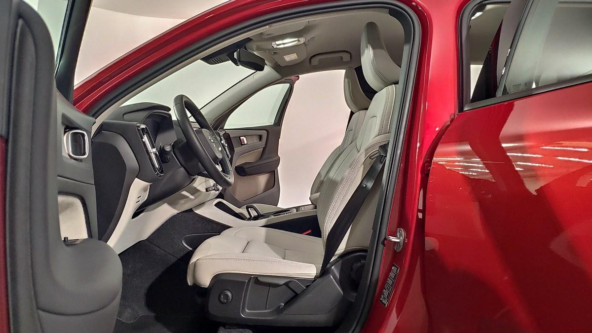 VOLVO Xc40 B3 Mild Hybrid Automatico Core