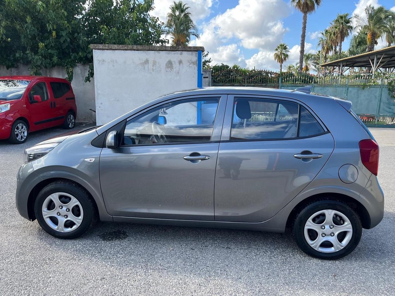 Kia picanto 1.0 benz-km 48000-full-2022