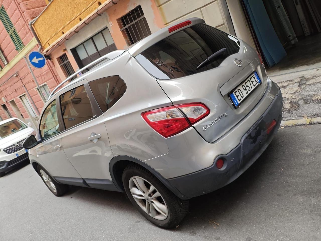 Nissan Qashqai Qashqai+2 2.0 dCi DPF Tekna
