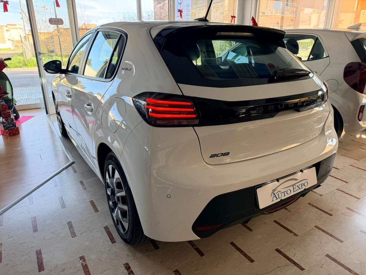 Peugeot 208 1.2 75CV Style