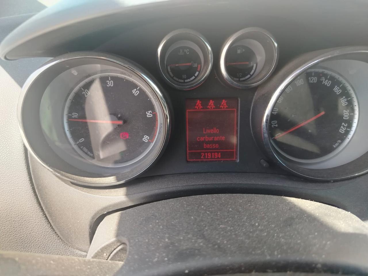 Opel Meriva PER COMMERCIANTI