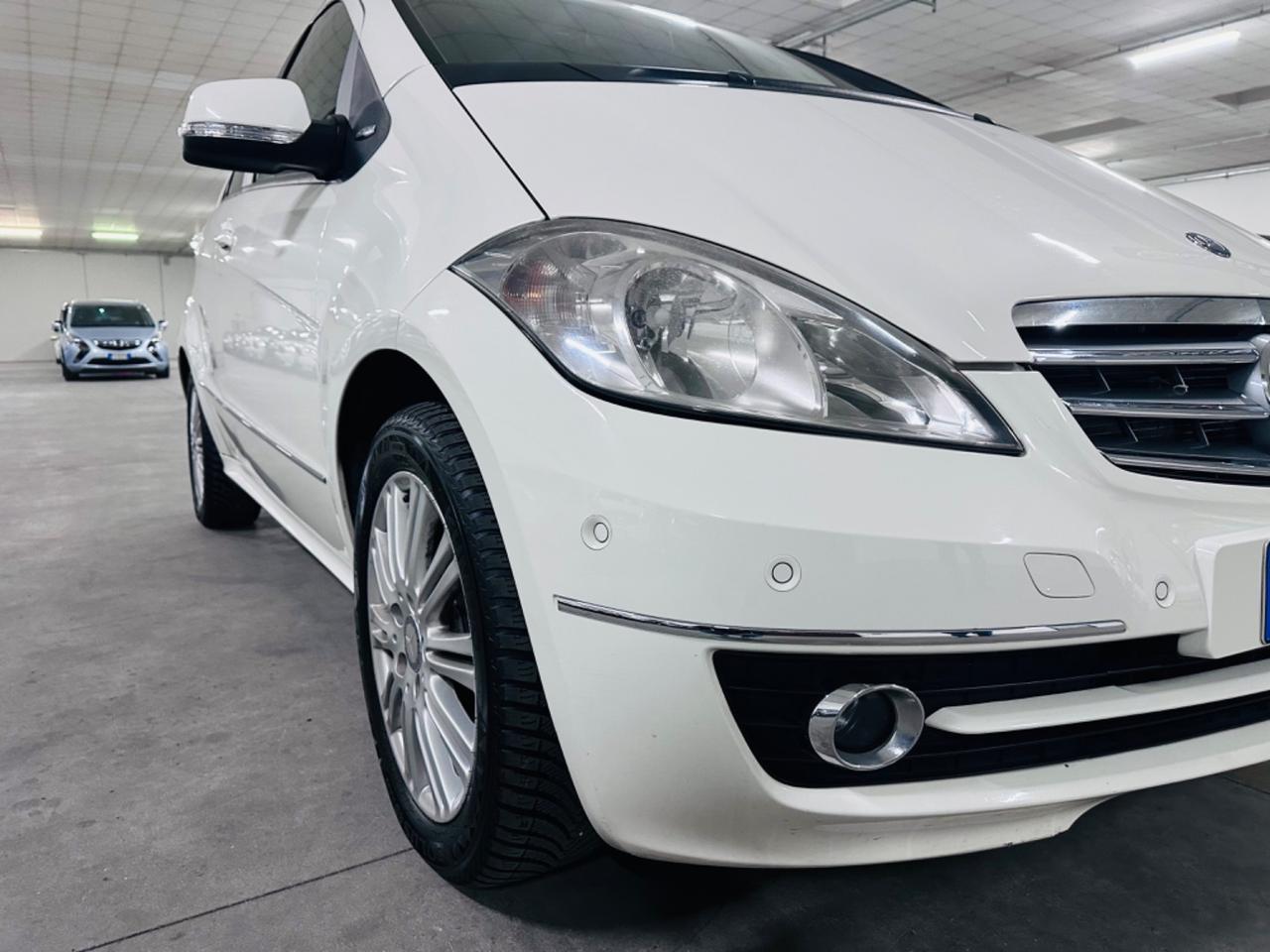 Mercedes-benz A 150 BlueEFFICIENCY Elegance