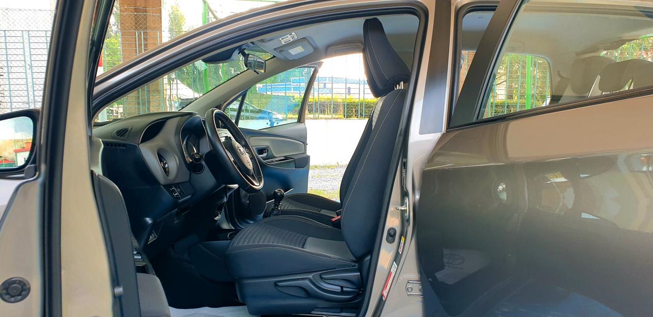 TOYOTA YARIS 1.5 BENZINA ANNO 2018 KM 73MILA