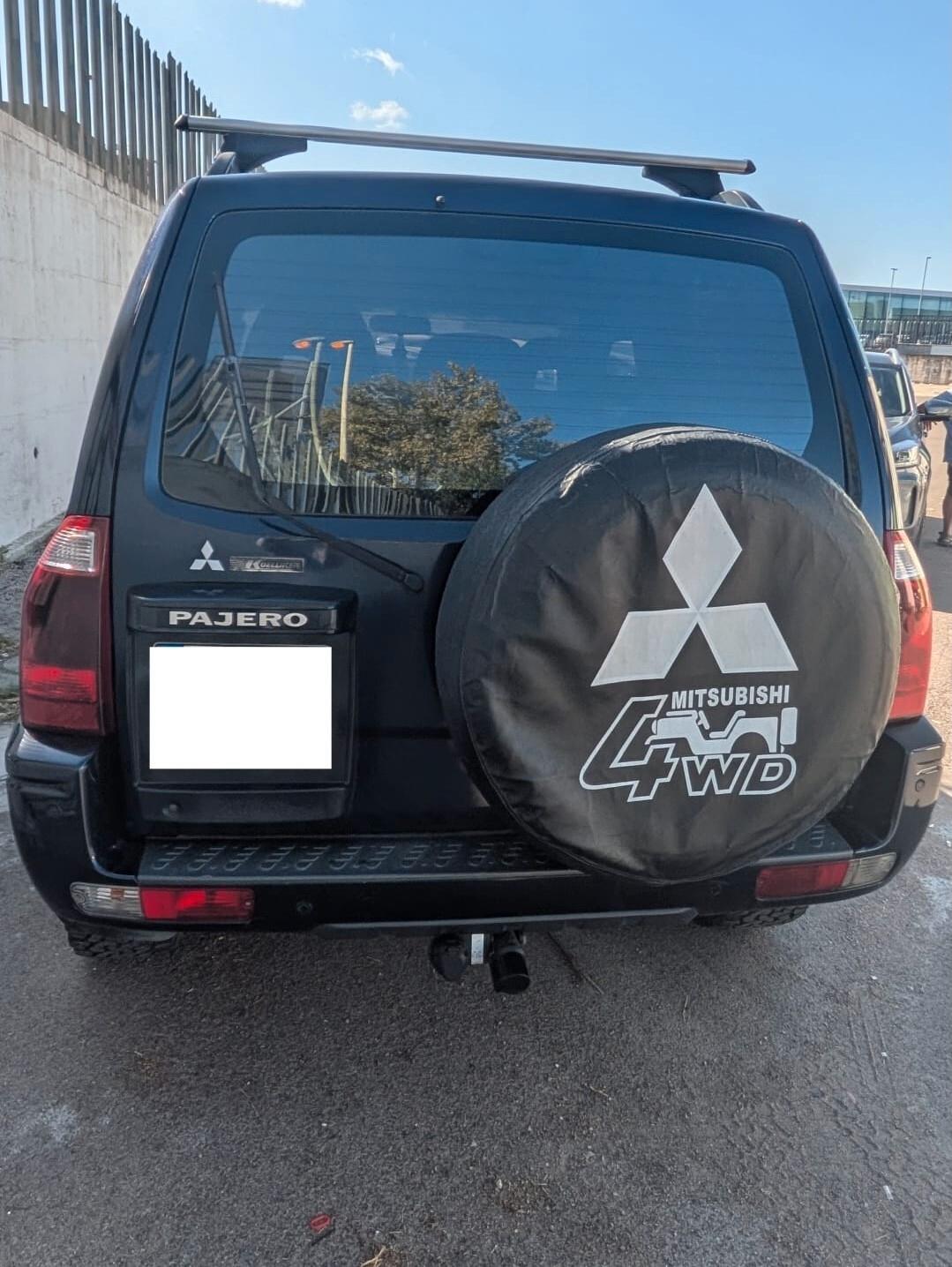Mitsubishi Pajero 2.5 TDI 3p. GLX