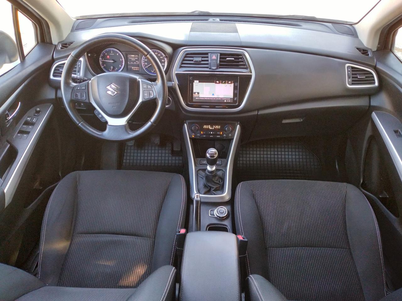 Suzuki S-Cross 1.6 DDiS 4WD All Grip Top