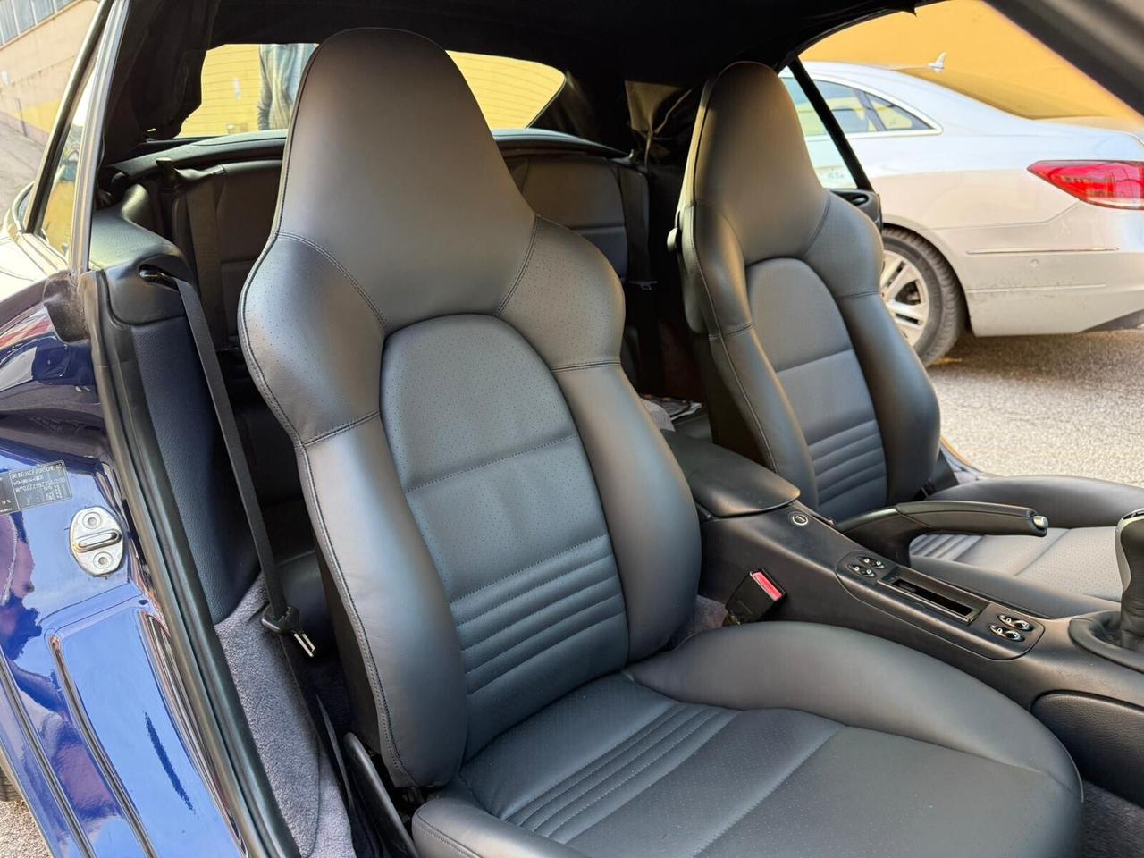 Porsche 911 996 Carrera 4 cat Cabriolet