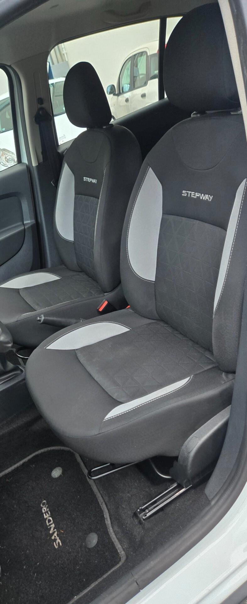 Dacia Sandero Stepway 900 TCe 12V 90CV Prestige