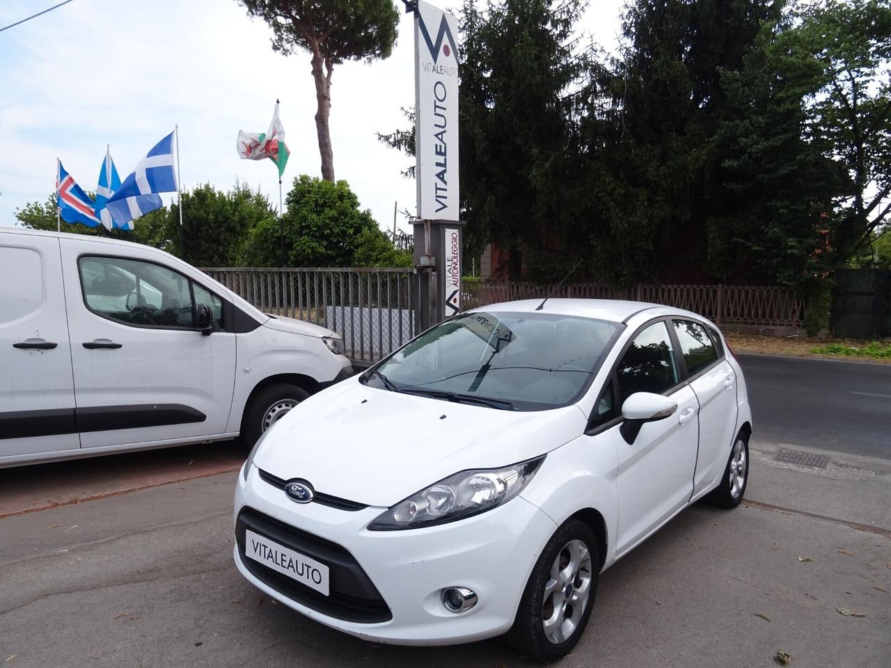 Ford Fiesta 1.2 82 CV 5pTitanium ((KM 21830))