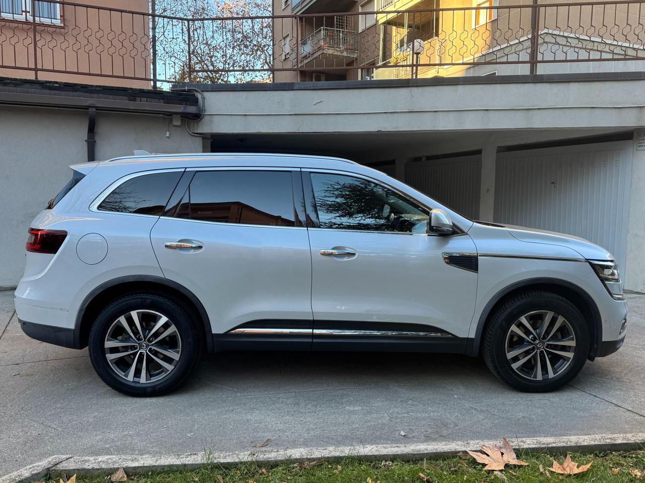 Renault Koleos 2.0 dci Initiale Paris 175cv 4x4 x-tronic