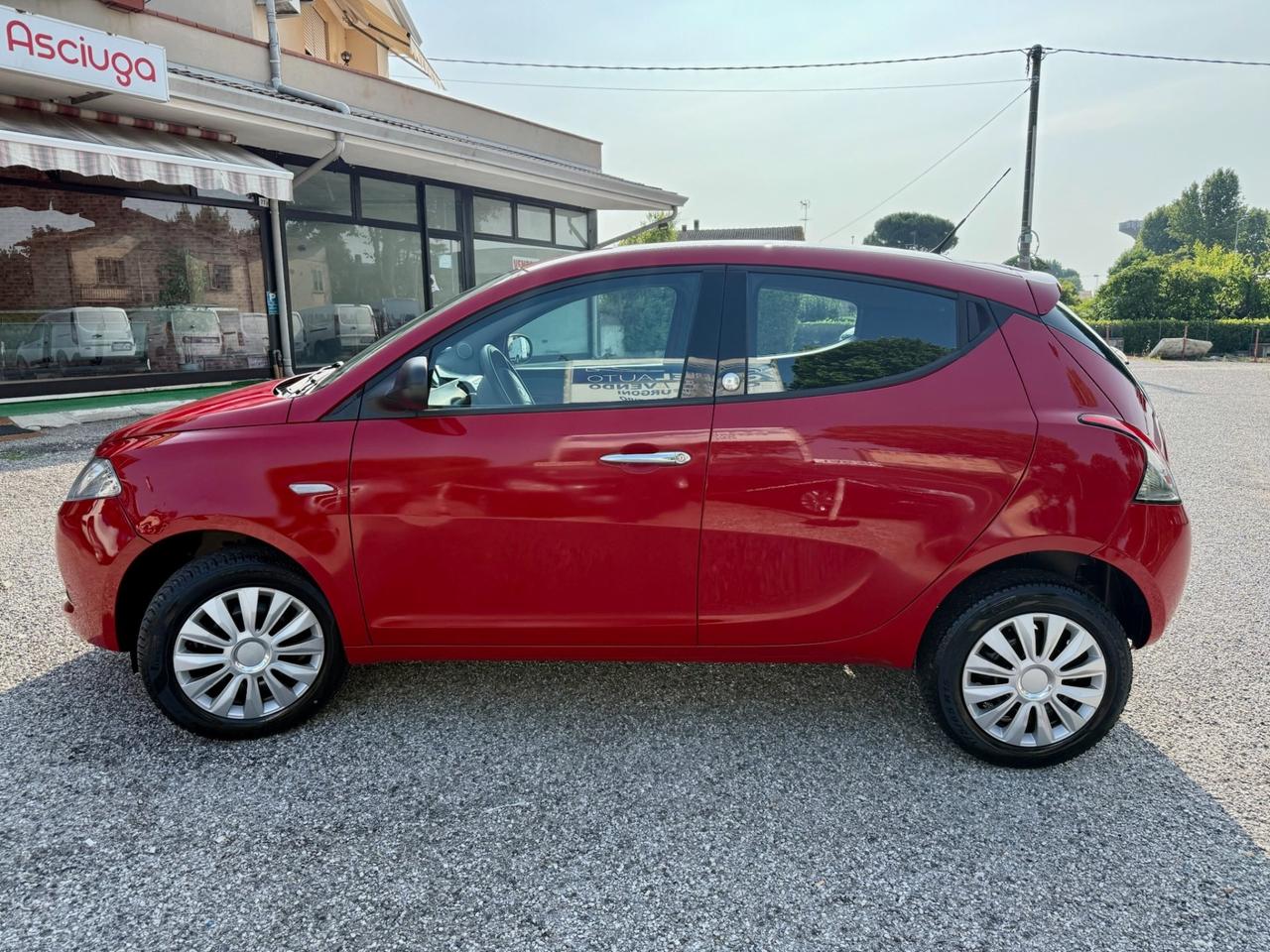 Lancia Ypsilon 0.9 TwinAir Metano Ecochic Ok NEOPATENTATI