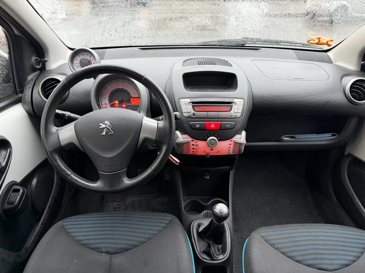 Peugeot 107 1.0 68CV 5p. Urban Move NEOPATENTATI