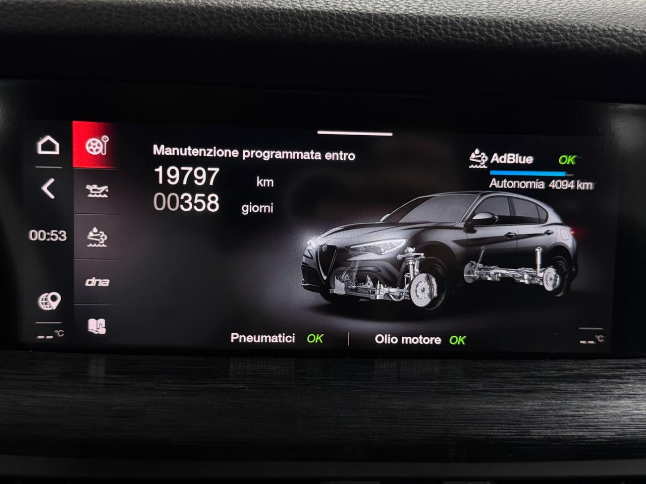 Alfa Romeo Stelvio 2.2 TD 190 CV BUSINESS AT8 Q4 MODELLO NUOVO TAGLIANDATA