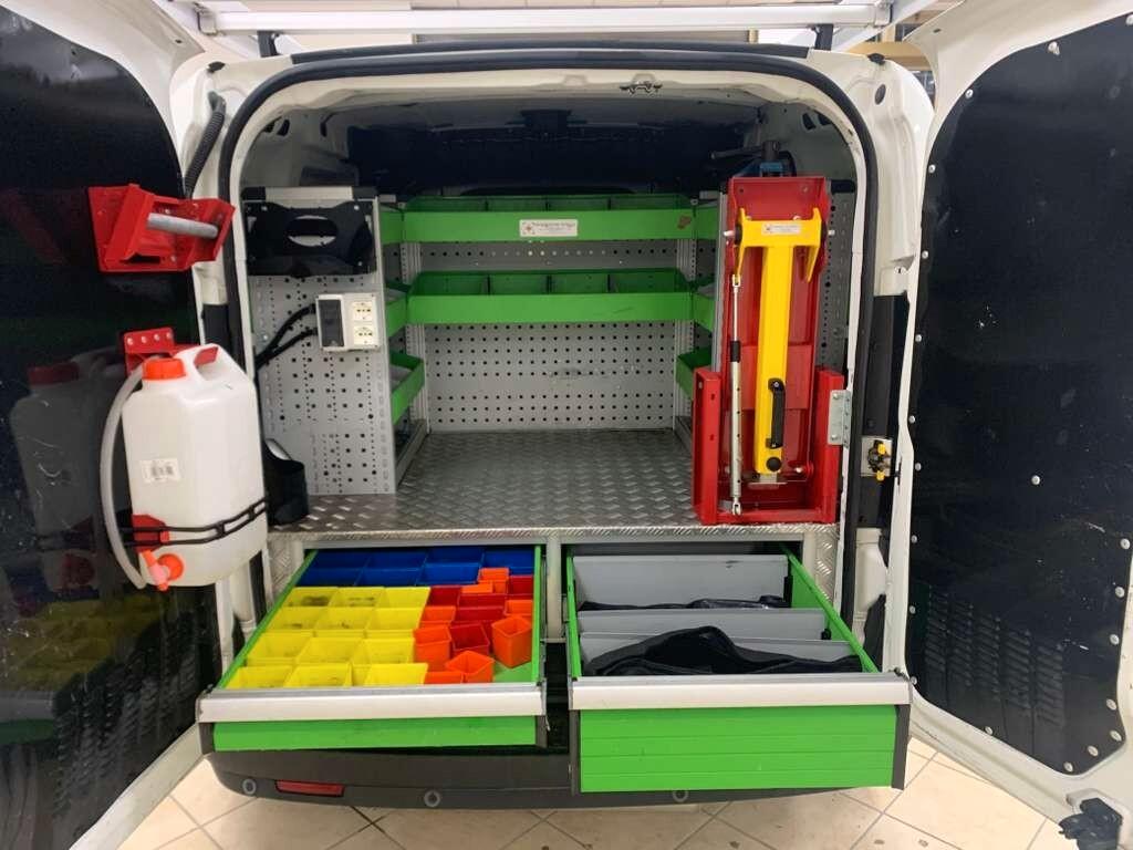 Fiat Doblò 1.4 T-Jet Natural Power *ATTREZZATO+220V*