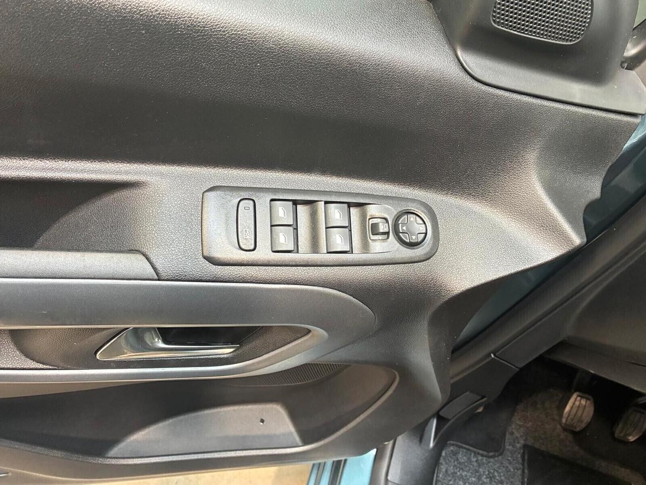Citroen Berlingo 1.5 cc ad blue diesel 15.000 km