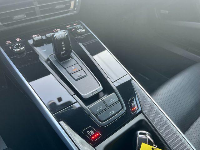 PORSCHE 992 Carrera 4S *ASSE STERZ. *ACC *MATRIX *TETTO *PDCC