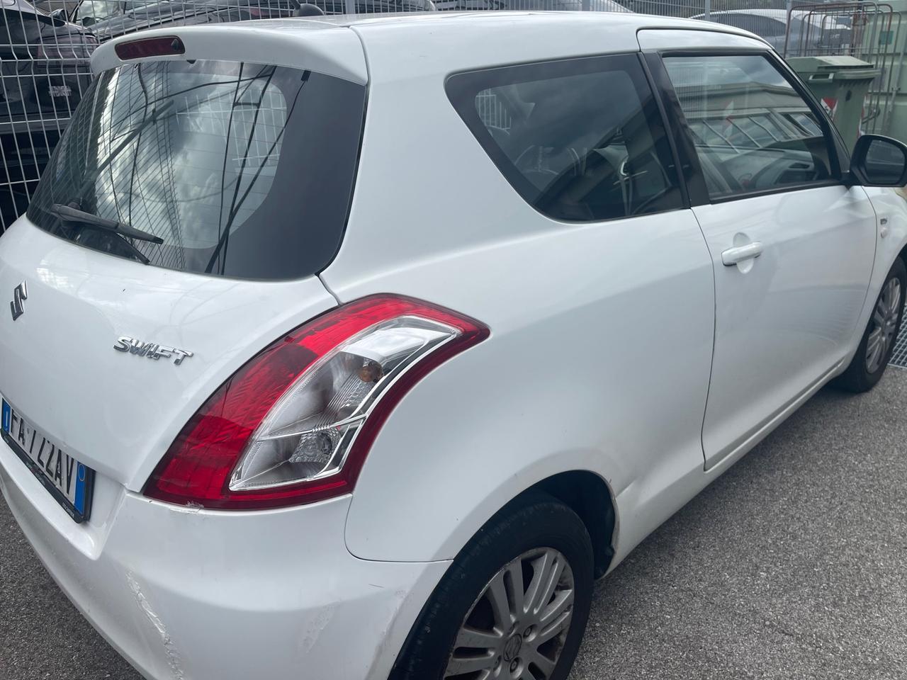 Suzuki Swift 1.3 DDiS 3 PORTE EASY NEOPATENTATI