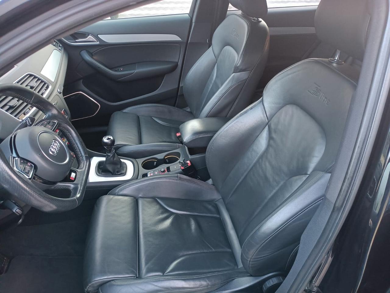 Audi Q3 2.0 TDI 150 CV S line Edition