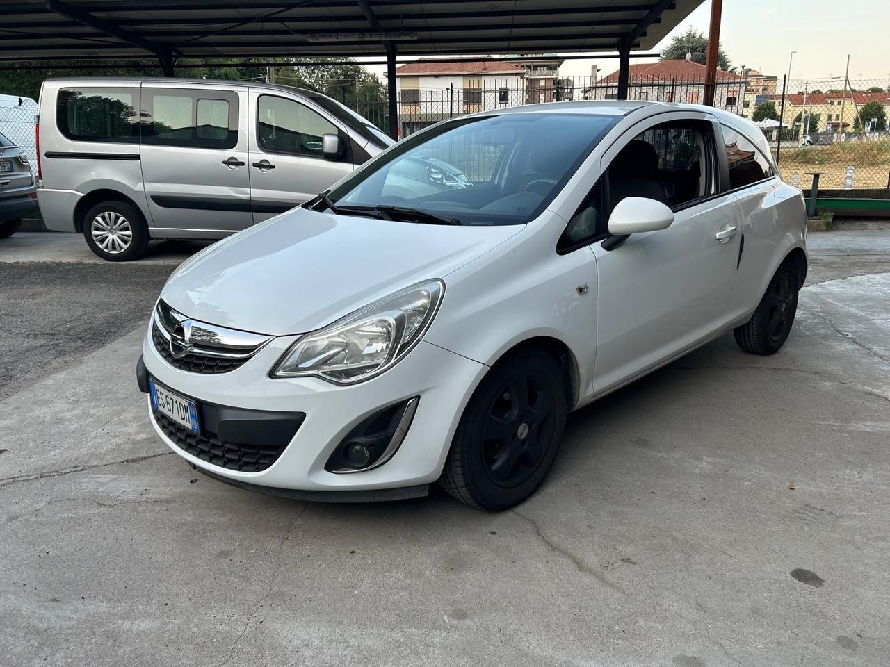 Opel Corsa 1.2 85CV 3 porte GPL-TECH Edition