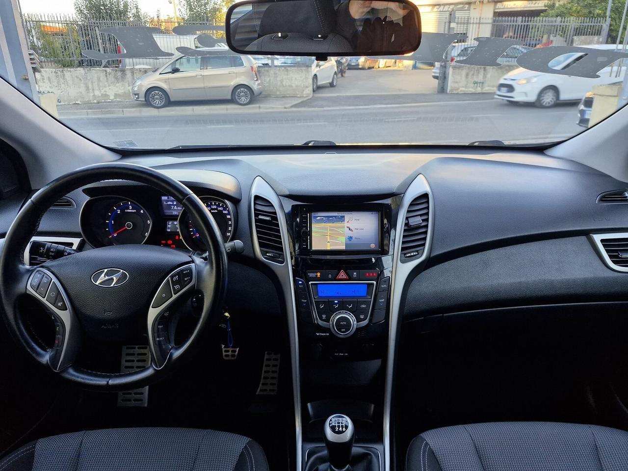 HYUNDAI I30 1.6 CRDi128CV TAGLIANDATA HYUNDAI