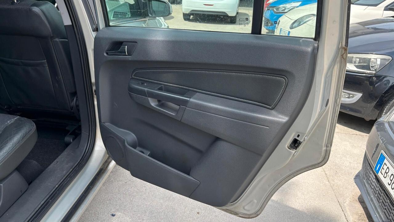 Opel Zafira 1.9 16V CDTI 150CV Cosmo