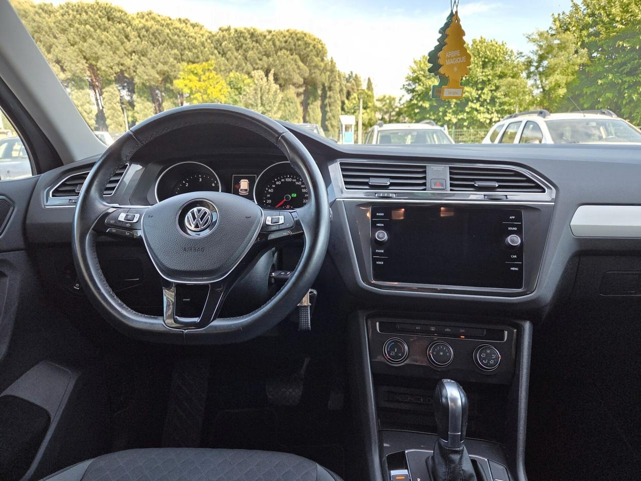 Volkswagen Tiguan 2.0 TDI SCR DSG 4MOTION Sport BMT