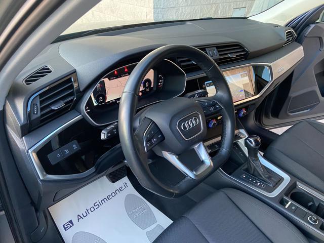 AUDI Q3 35 2.0 TDI S tronic Business COCKPIT