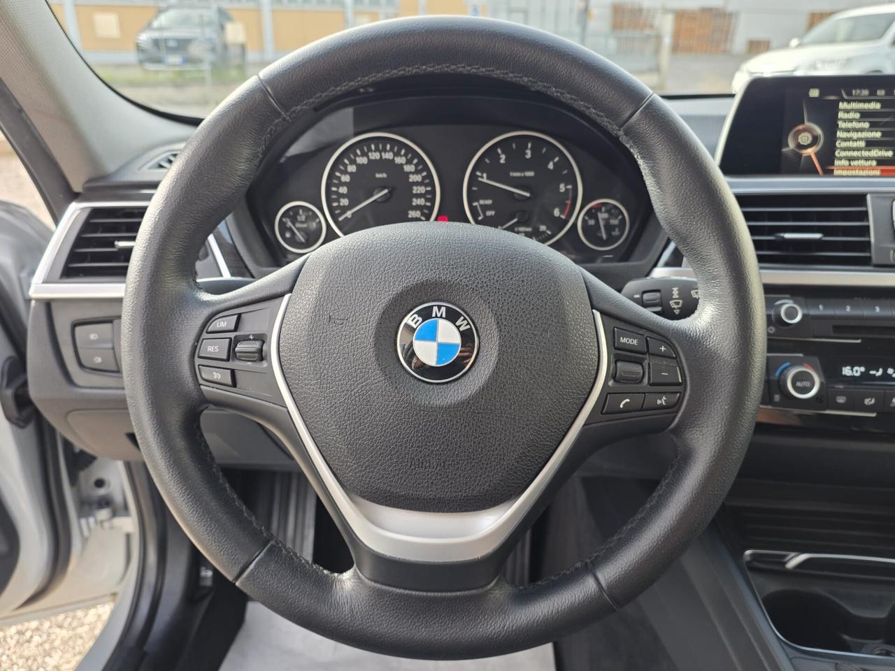 Bmw 318d Touring Luxury