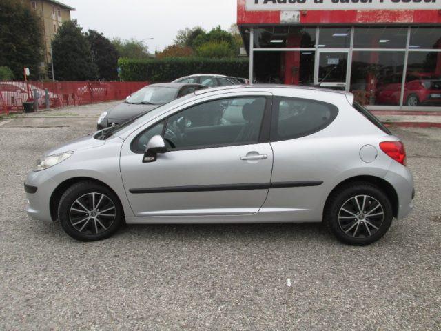 PEUGEOT 207 1.4 88cv 3p. - OK NEOPATENTATI - "DA VETRINA"