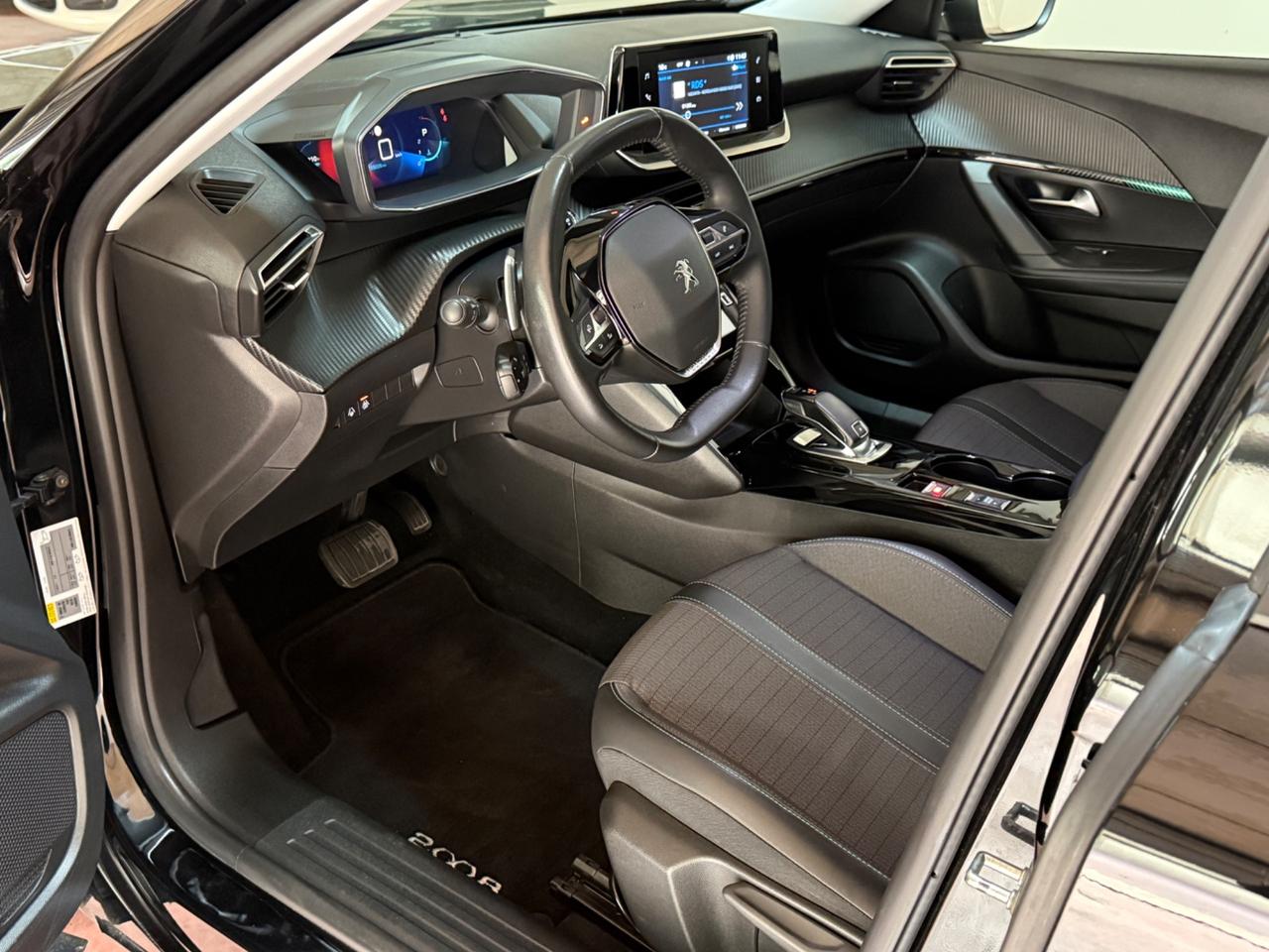 Peugeot 2008 BlueHDi 130 S&S EAT8 Allure Pack