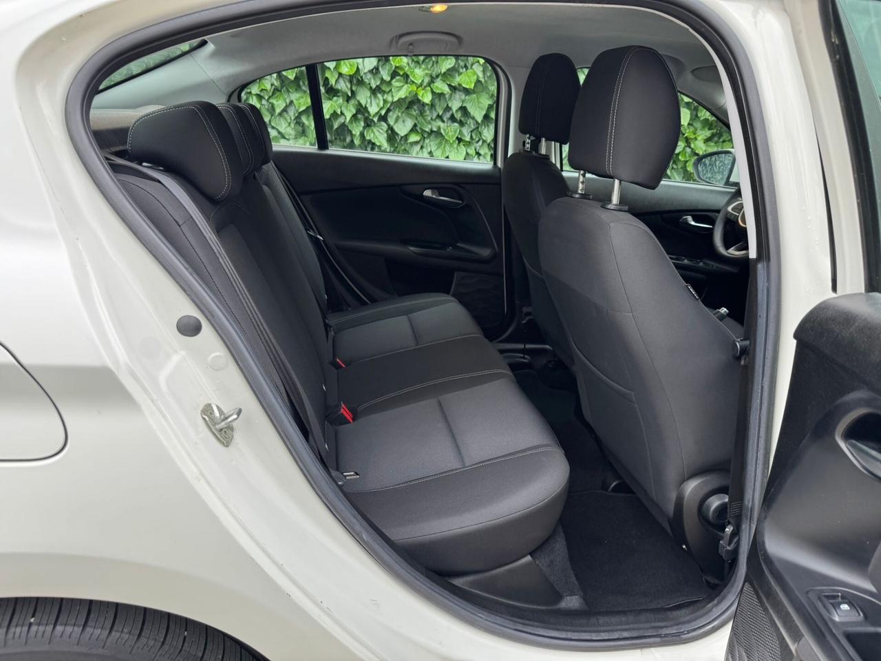 Fiat Tipo 1.6 Mjt 4 porte Easy SOLI 12000KM