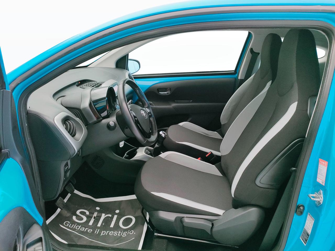 TOYOTA Aygo II 2014 - Aygo 3p 1.0 x-cool my15