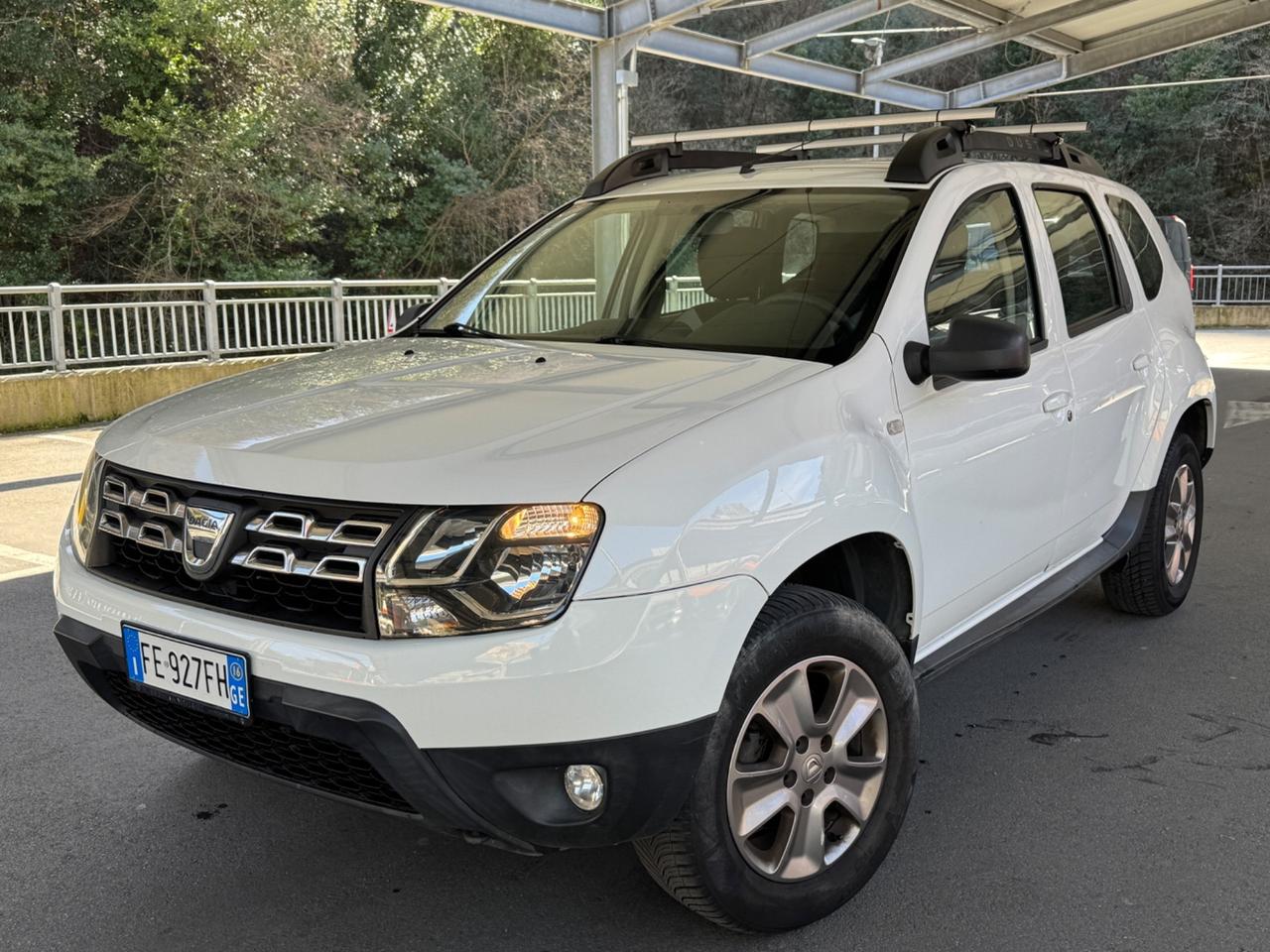 Dacia Duster 1.5 dCi 110CV 4x4 gancio traino EURO6 2016