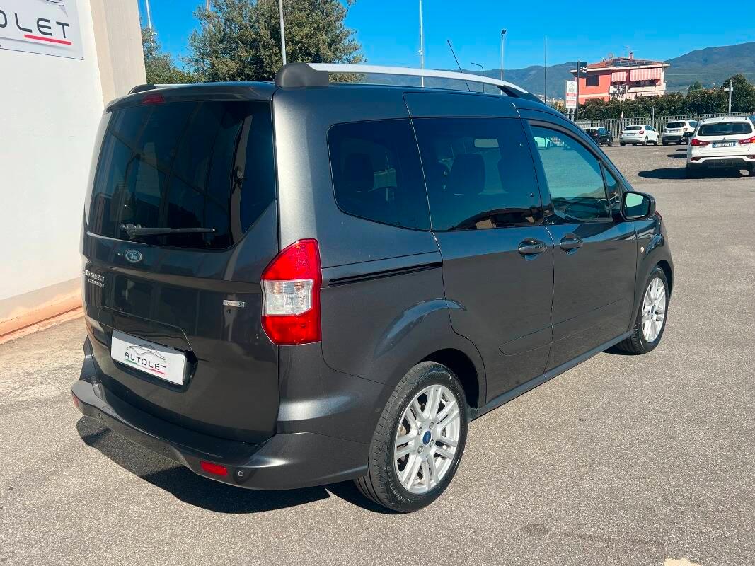 Ford Tourneo Courier Ford Tourneo Courier 1.0 ecob. Titanium