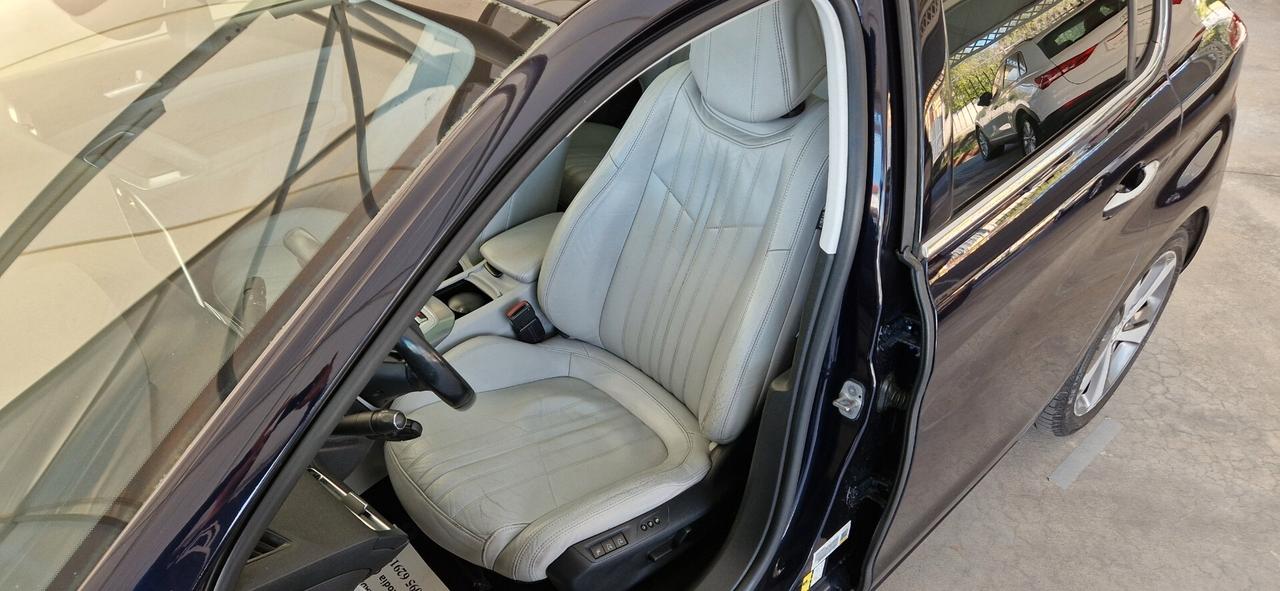 Peugeot 308 1.6 HDi 115cv ALLURE * Tetto Panoramico , Led , Retrocam. *