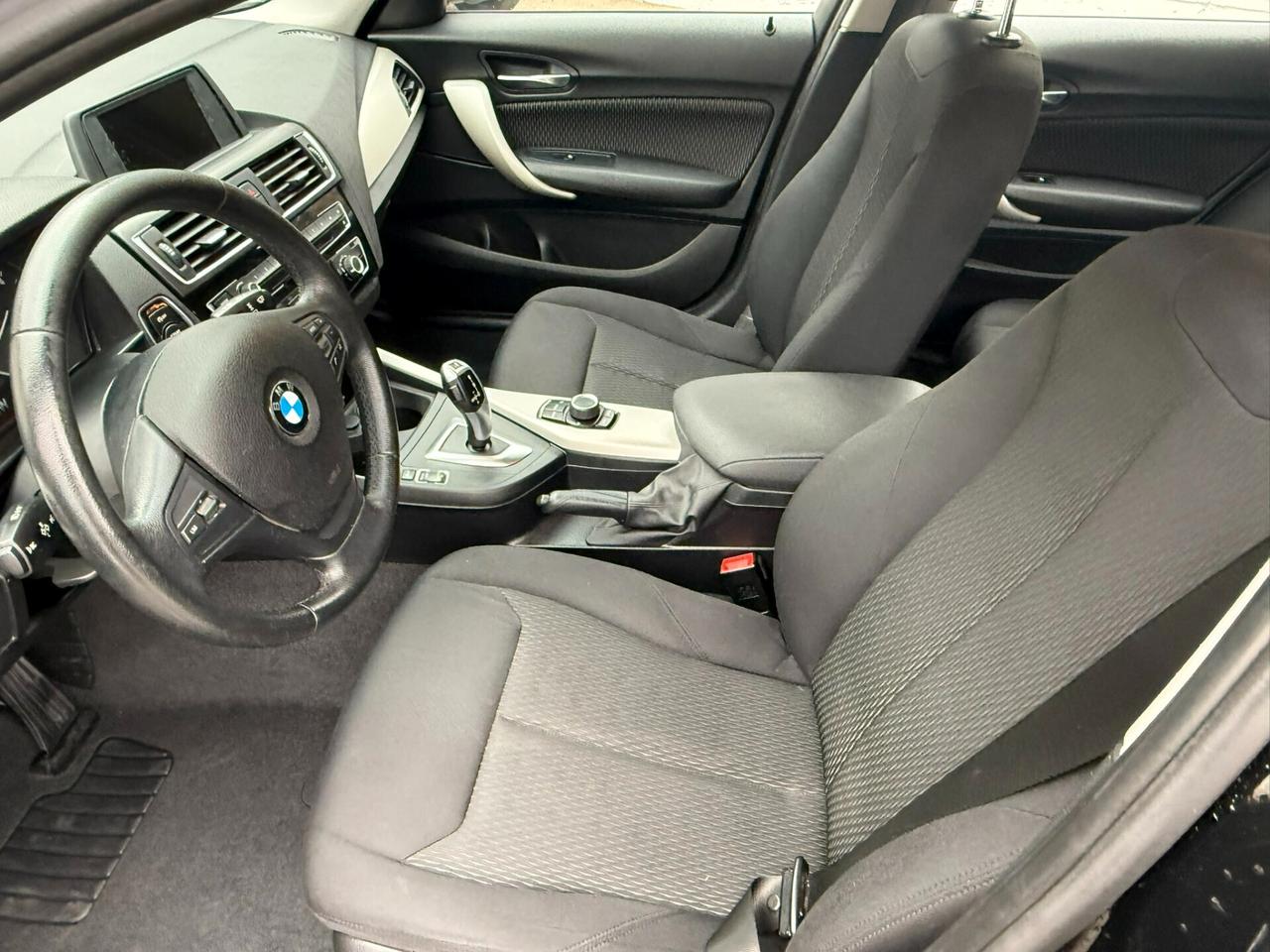 Bmw 116 116d 5p. Automatica Sport