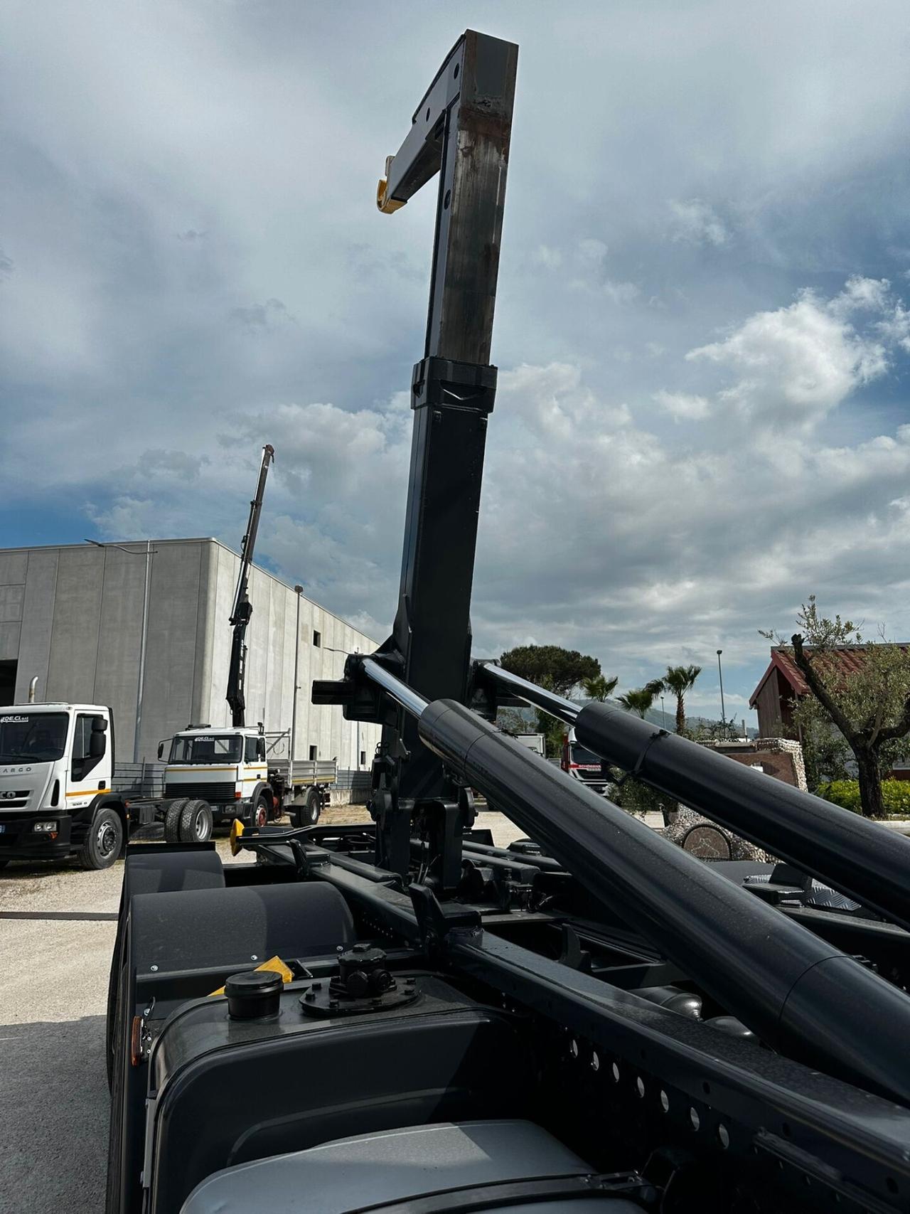IVECO X-WAY 510
