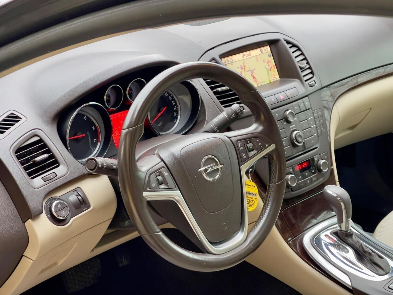 Opel Insignia 2.0CDTI 4x4 160CV SportsTourer Cosmo