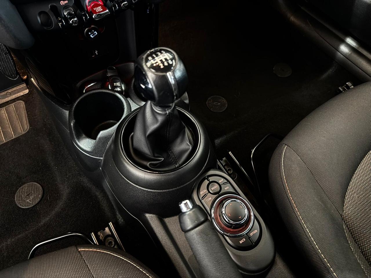 Mini 1.5 Cooper Camden Black Edition
