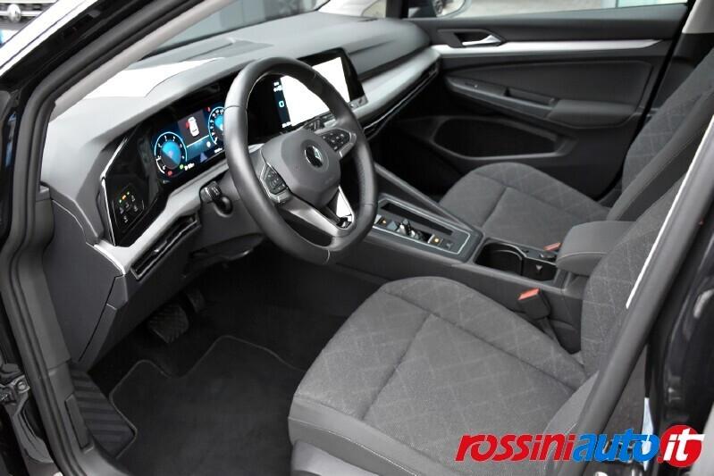 VOLKSWAGEN GOLF 8 2.0 TDI 150 CV DSG LIFE + I.Q LED R17 VENTURA